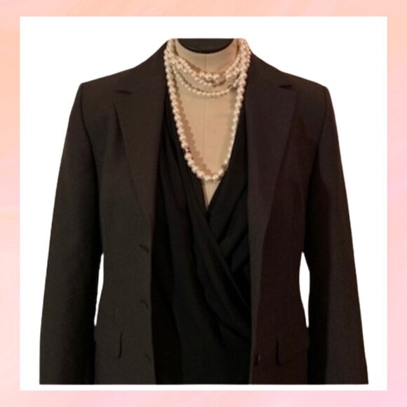 United Colors Of Benetton Jackets & Blazers - United Colors of Benetton Blazer. Flawless Woman Junior L